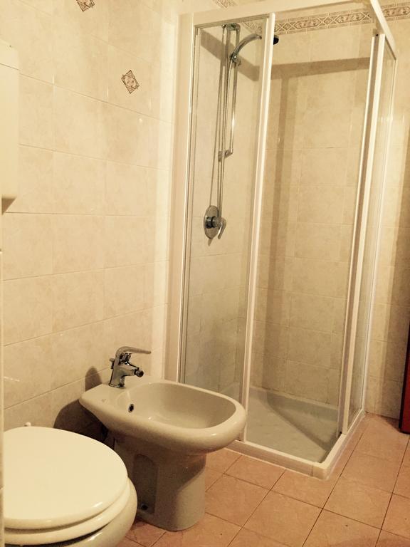 Casa Valentina Daire Brenzone sul Garda Oda fotoğraf